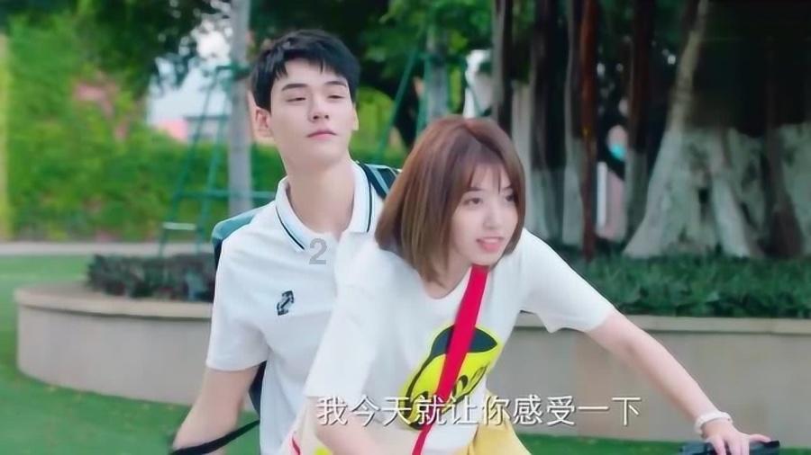 卡通小车找不同
