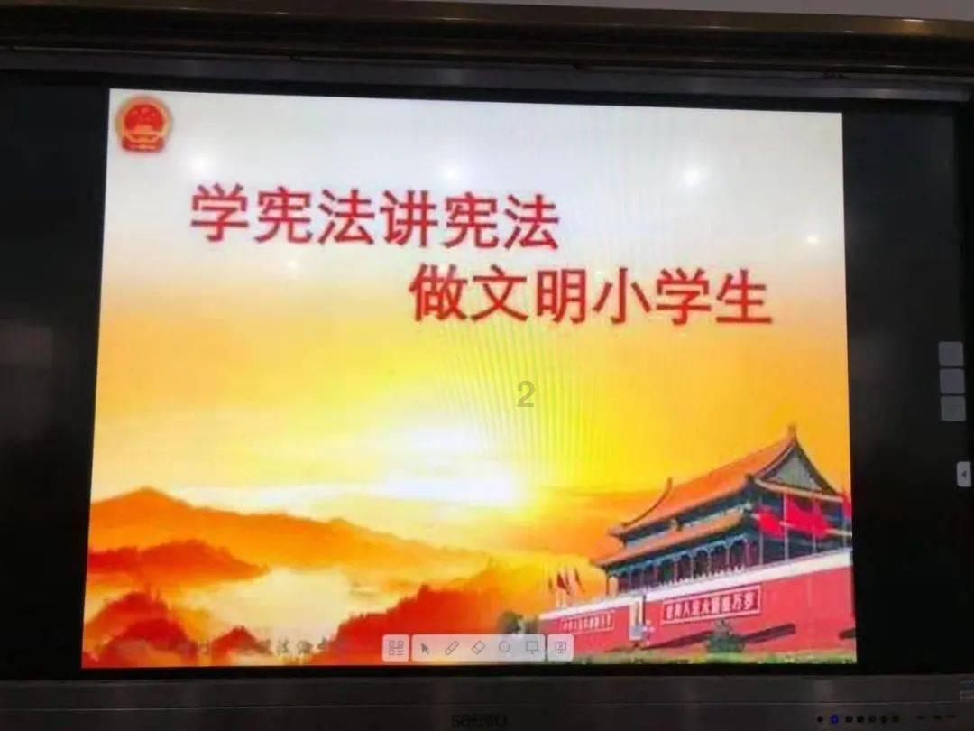 森迪公主立秋时装