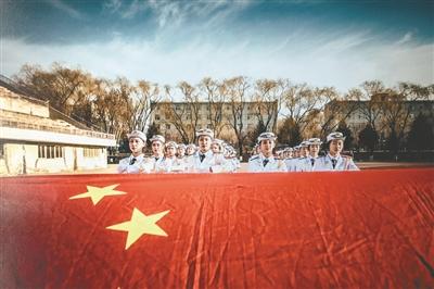为官40载政绩平平,到雍正手里却成天下第一巡抚,他是谁?